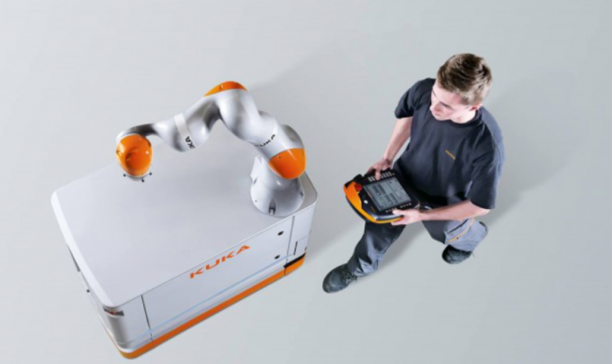 Small Kuka Robot Arm Cost LBR Iiwa In Handling Component Reels 7 Dof ...