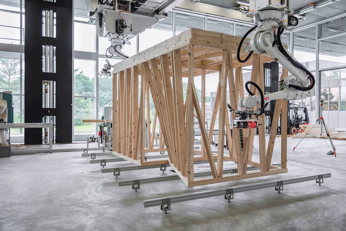 Spray Multi Abb Robot Arm For Welding Carbon Steel Load 650kg IRB 7600