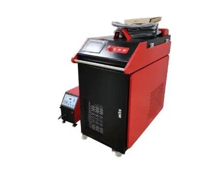 Automatic Stainless Steel Spot Laser Welding Machine Robot Hand Master Cutting Cleaning 3 In 1 2000w