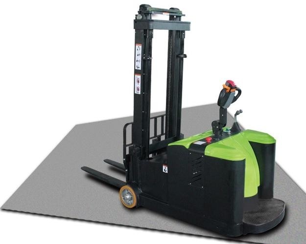 270kg Self Weight Automated Ground Vehicle For Easy And Quick Lifting At 120mm Height