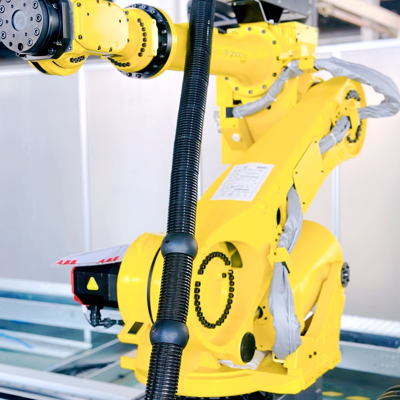 Industrial Robot Dress Pack With 1 - 6 Axis Line Pack Location For Bellows Model M50