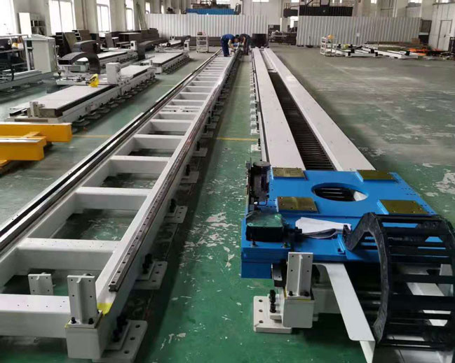 Floor Mounting Position Robot Linear Guide With 2.0 M/S2 Acceleration / Retardation